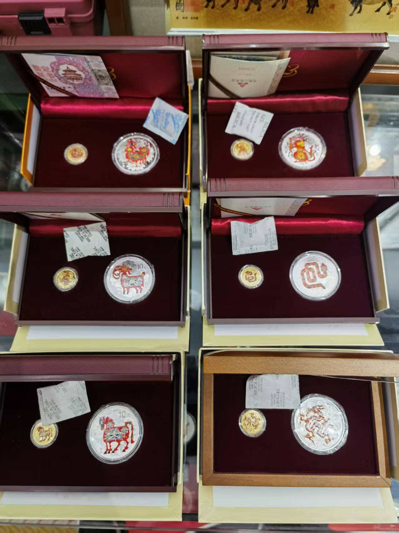 dvubb 图片点击可在新窗口打开查看