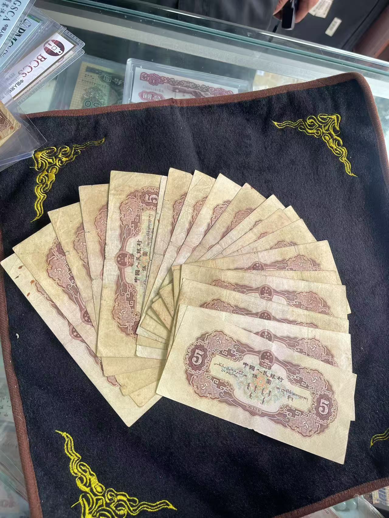 dvubb 图片点击可在新窗口打开查看