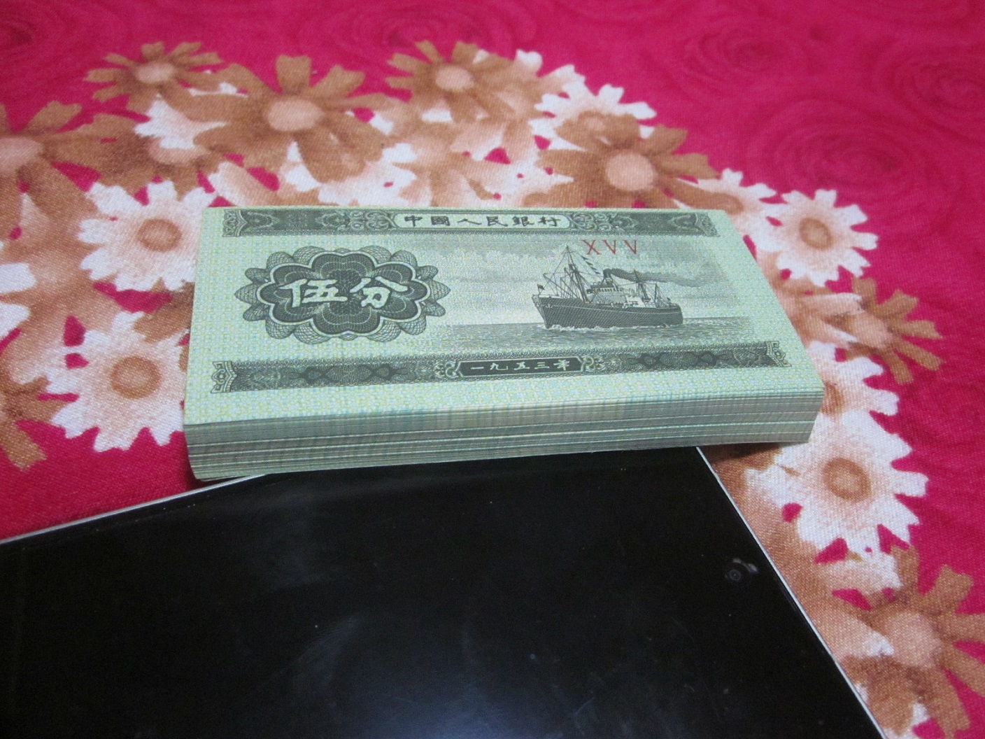 dvubb 图片点击可在新窗口打开查看